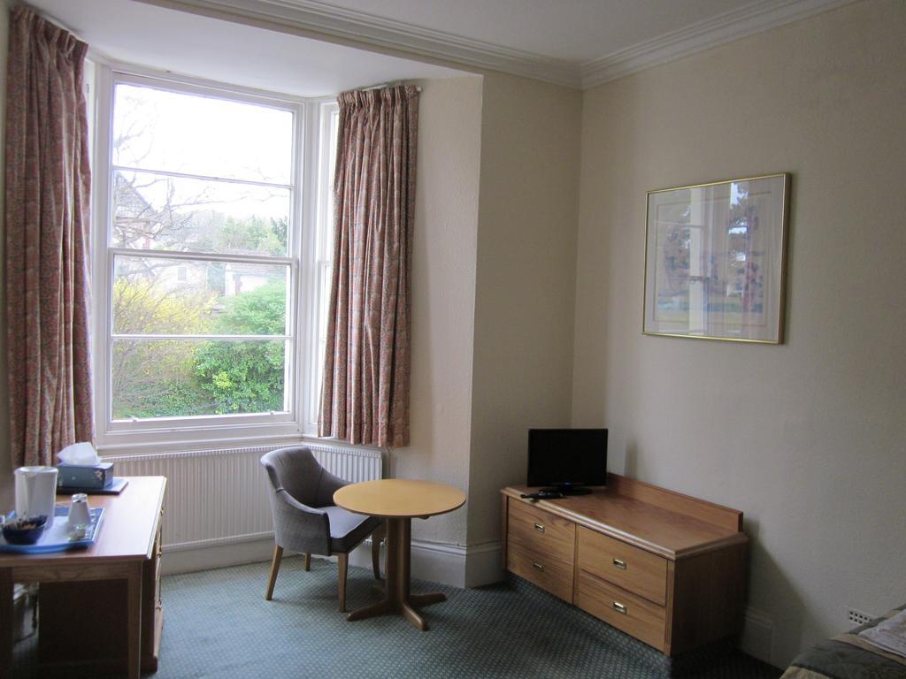 The Highcliffe Hotel คลีฟดอน ห้อง รูปภาพ