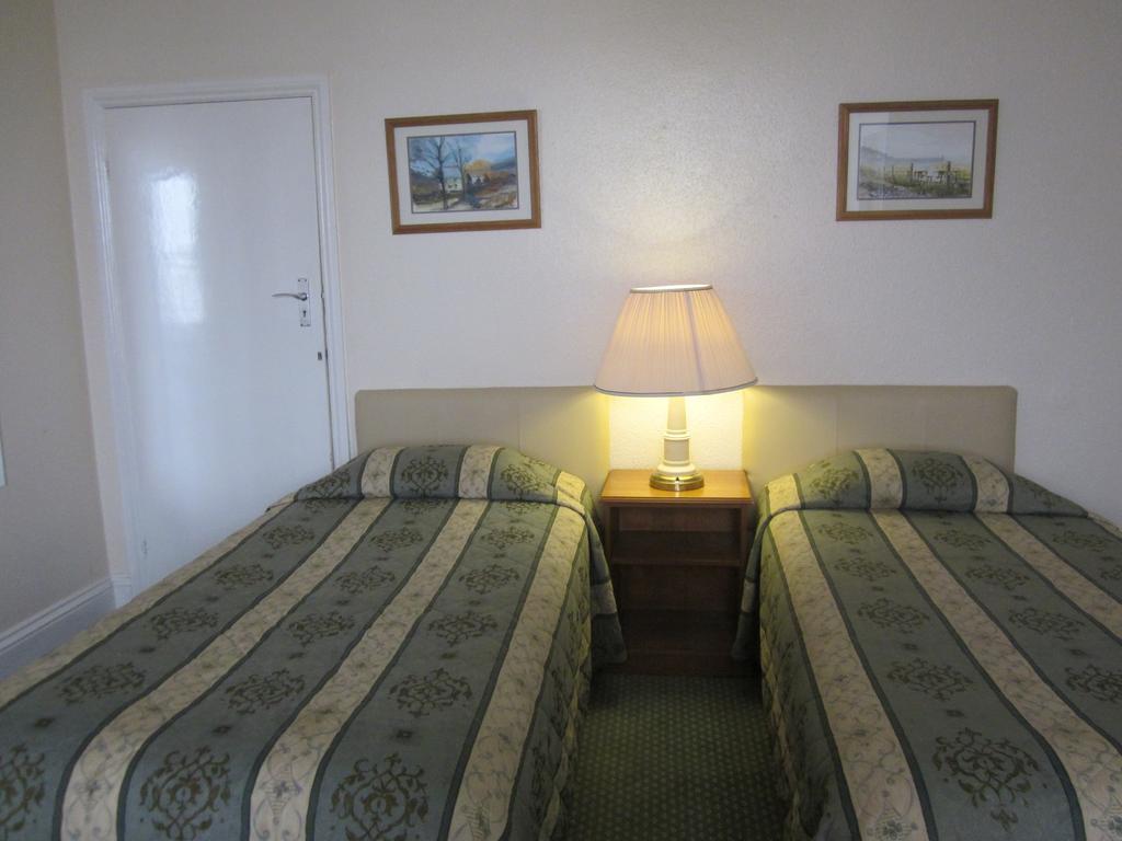 The Highcliffe Hotel คลีฟดอน ห้อง รูปภาพ