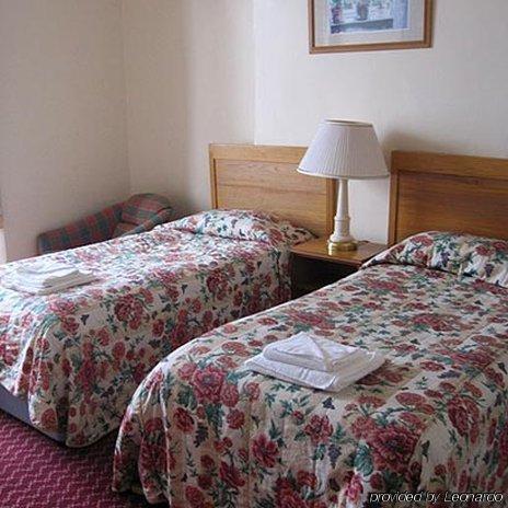 The Highcliffe Hotel คลีฟดอน ห้อง รูปภาพ